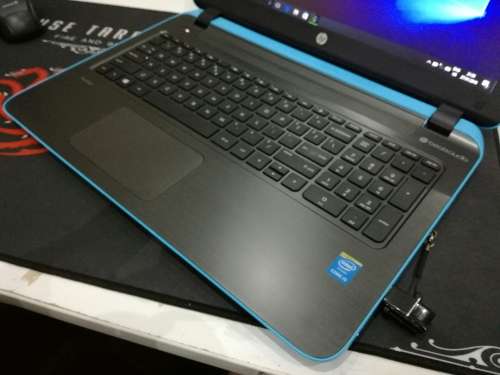 1ST BID TAKES!!!*BEAUTIFUL*HP PAVILION 15*i5-4210U*BEATS AUDIO*R22000 RETAIL*6GB RAM*1000GB HDD